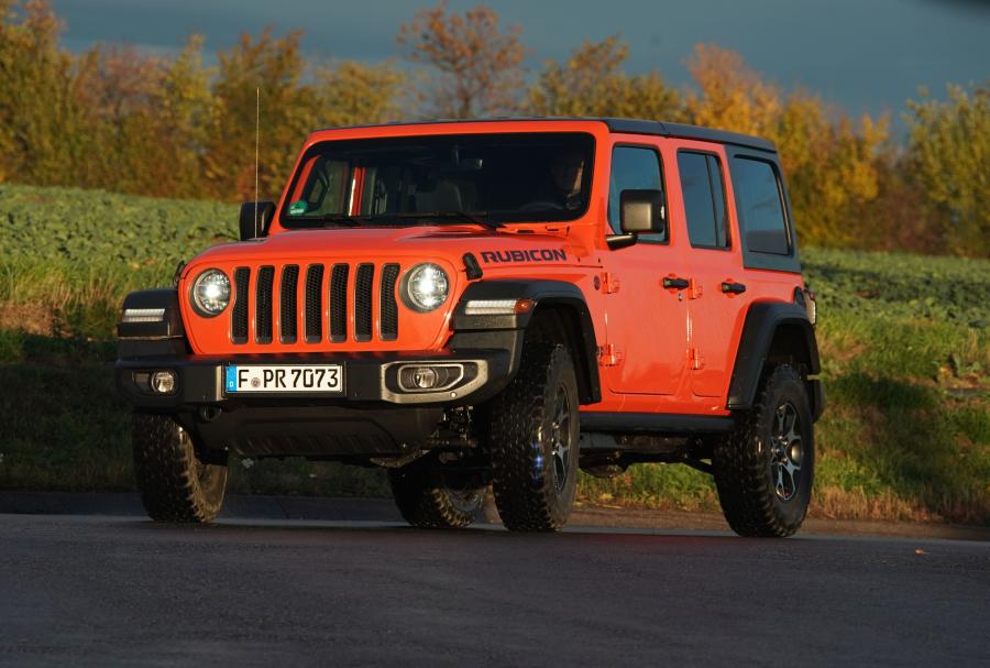  Jeep Wrangler Unlimited Rubicon (JL) 2018 года  (EU) (фото 40 из 46)